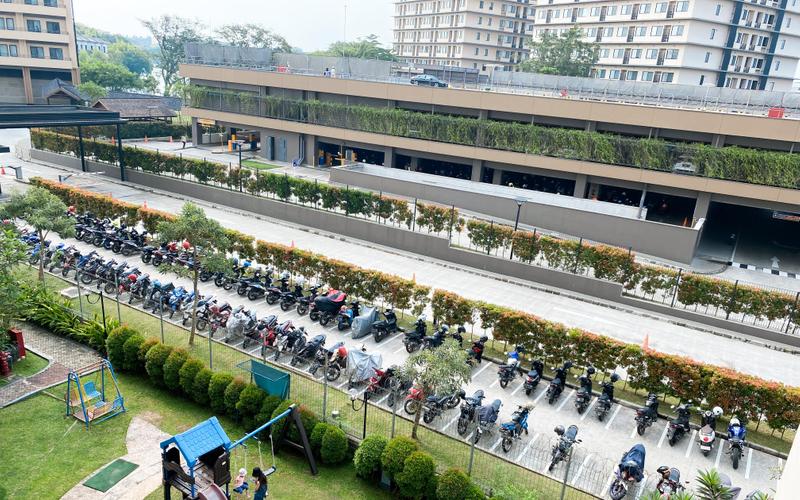 Sewa Harian, Bulanan, Tahunan Apartemen Crown Court Executive Condominium