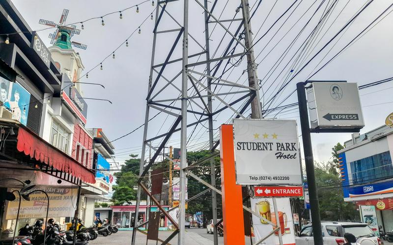 Sewa Harian, Bulanan, Tahunan Hotel dan Apartemen Student Park