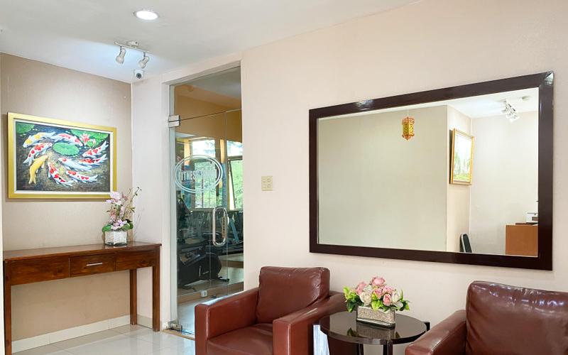 Sewa Harian, Bulanan, Tahunan Apartemen Crown Court Executive Condominium