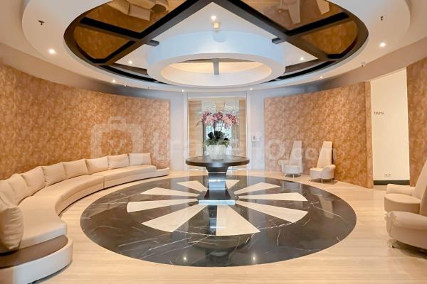 Sewa Harian, Bulanan, Tahunan Apartemen The Royal Condominium