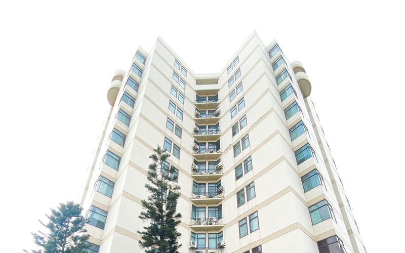 Sewa Harian, Bulanan, Tahunan Apartemen Crown Court Executive Condominium