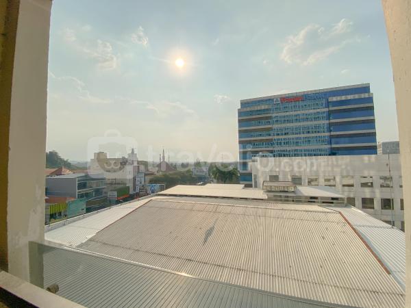 Sewa Harian, Bulanan, Tahunan Apartemen The Pinnacle