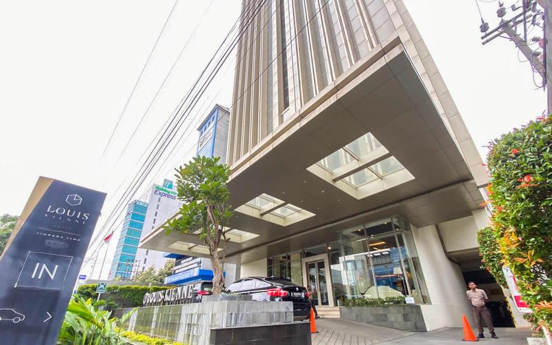 Sewa Harian, Bulanan, Tahunan Apartemen Warhol (W/R) Residence