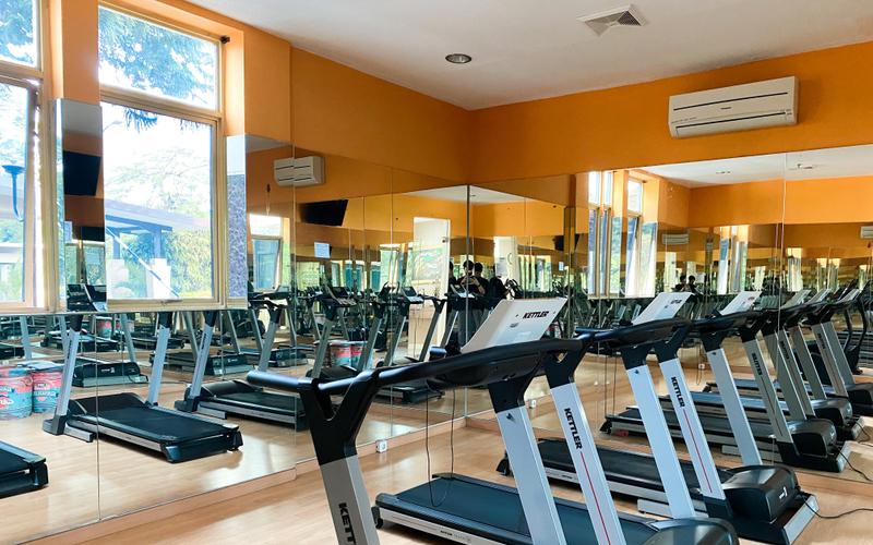 Sewa Harian, Bulanan, Tahunan Apartemen Crown Court Executive Condominium