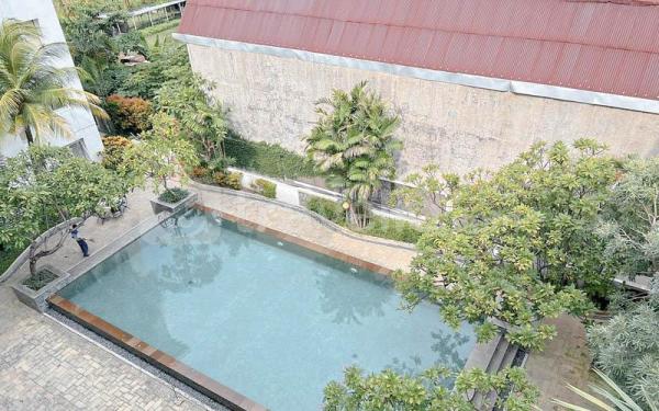 Sewa Harian, Bulanan, Tahunan Apartemen Cosmopolis Surabaya