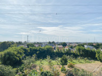 Apartemen Royal Garden  - Unfurnished Studio Room with AC at Royal Garden Apartment By Travelio