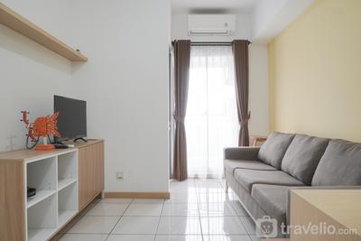 Cozy 2BR Apartment at M-Town Residence near Summarecon Mall By Travelio