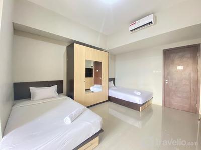 Private and Spacious Studio Apartment at Skyland City Jatinangor By Travelio