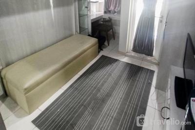 Apartemen Springlake Summarecon Bekasi - Nice and Cozy Studio Apartment at Springlake Summarecon Bekasi By Travelio
