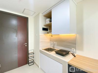 Apartemen Pollux Chadstone - Cozy and Minimalist Studio at Pollux Chadstone Apartment By Travelio