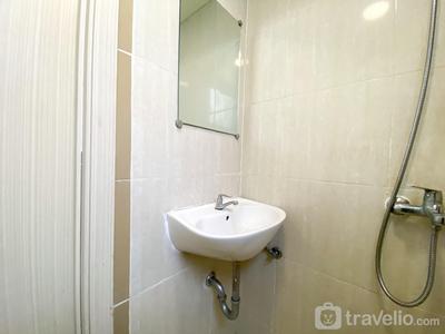 Apartemen Meikarta District 1 - Simply Look and Enjoy Living Studio at Meikarta Apartment By Travelio