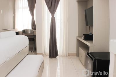 Apartemen Springlake Summarecon Bekasi - Cozy Studio Room at Springlake Summarecon Bekasi Apartment By Travelio