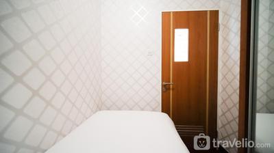 Apartemen Puncak Dharmahusada - Spacious 3BR Combined at Puncak Dharmahusada Apartment By Travelio