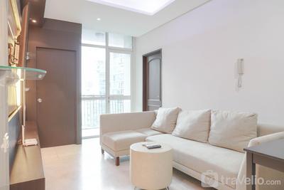 Apartemen Bellagio Residence - Comfort and Minimalist 3BR Apartment at Bellagio Residence By Travelio