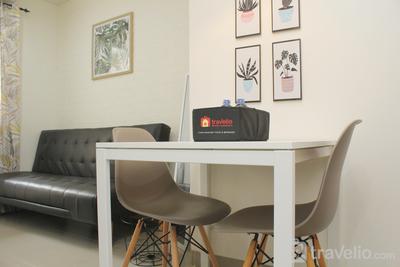 Apartemen Grand Dhika City Jatiwarna - Homey and Comfort 1BR at Grand Dhika City Jatiwarna Apartment By Travelio