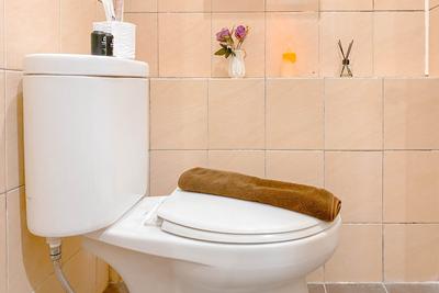 Apartemen Green Pramuka City - Good Place 1BR at Green Pramuka City Apartment near Shopping Center By Travelio