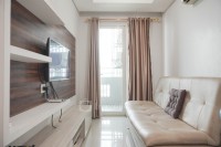 Simply Modern 1BR at Sky Terrace Apartment By Travelio