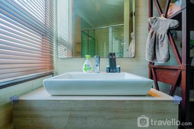 Apartemen Ancol Mansion - Relaxing 2BR with Ocean View at Ancol Mansion Apartment By Travelio