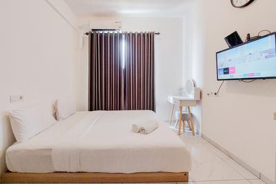 Simply and Nice  Studio at Sky House Alam Sutera Apartment By Travelio