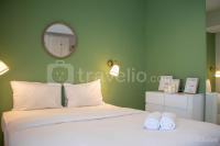 Apartemen West Vista - Well Appointed and Homey Studio at West Vista Apartment By Travelio