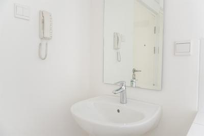 Apartemen Silk Town Alexandria - Unfurnished with AC at 2nd Floor 2BR Silk Town Alexandria By Travelio