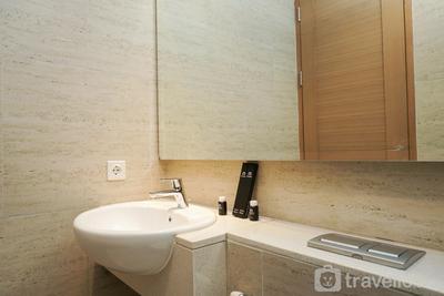 Apartemen Taman Anggrek Residence - Modern Elegant Studio Apartment at Taman Anggrek Residence By Travelio