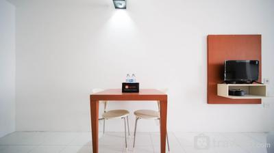 Apartemen Dian Regency - Homey Studio Apartment at Dian Regency By Travelio