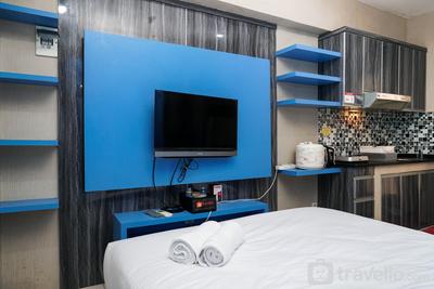 Blue Studio Apartment at Green Bay Pluit By Travelio