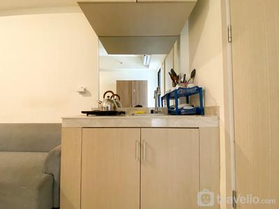 Apartemen Meikarta District 1 - Simply Look and Enjoy Living Studio at Meikarta Apartment By Travelio