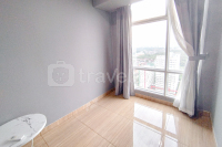 Apartemen Grand Sungkono Lagoon - Spacious 2BR with Extra Room at Grand Sungkono Lagoon Apartment By Travelio