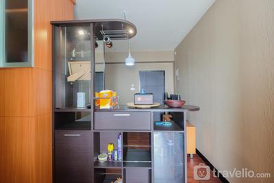 Apartemen Casablanca East Residence - Pool View 1BR Apartment at Casablanca East Residences By Travelio