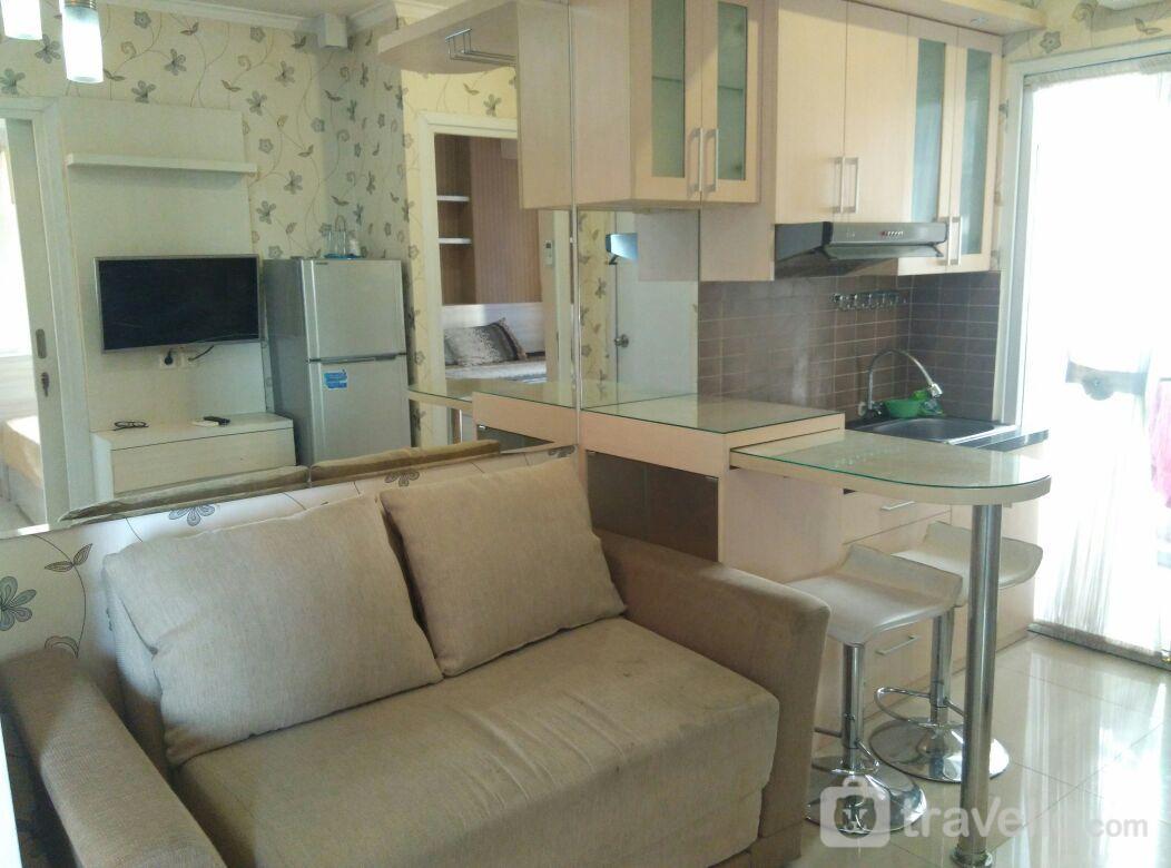 Sewa Green Pramuka Cempaka Putih 2br Apartment Chrysant 9th Floor Green Pramuka City By Uci