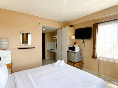 Apartemen Elvis Tower - Homey and Cozy Living Studio (No Kitchen) Elvis Tower Apartment By Travelio