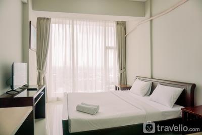 Modern Classic Studio at Majestic Point Serpong Apartment By Travelio