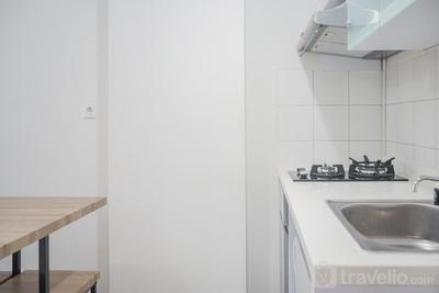 Apartemen Emerald Bintaro - Elegant and Comfy 2BR Emerald Bintaro Apartment By Travelio