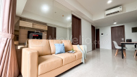 Apartemen Arandra Residence - Elegant 3BR Apartment with Private Lift at Arandra Residence By Travelio