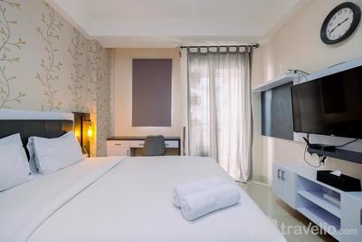 Apartemen Signature Park Grande - Cozy Style and Good Deal Studio Signature Park Grande Apartment By Travelio