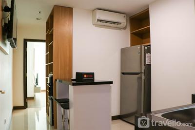 Apartemen Gallery West Residence - Cozy High Floor 1BR Apartment at Gallery West Residence By Travelio