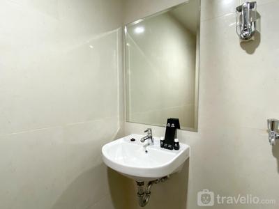 Apartemen LRT City Jatibening - Comfy Studio at Gateway Park LRT City Bekasi Apartment By Travelio