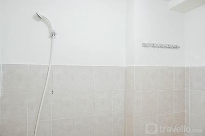 Apartemen Green Bay Pluit - Studio Unfurnished with AC Green Bay Pluit Apartment near Shopping Mall By Travelio