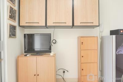 Apartemen Green Bay Pluit - Minimalist and Homey Studio Green Bay Pluit Apartment By Travelio