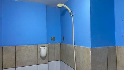 Apartemen East Park - Cozy Studio Unfurnished with AC at East Park Apartment By Travelio