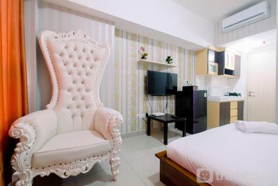 Apartemen Springlake Summarecon Bekasi - Cozy Studio Springlake Summarecon Bekasi Apartment By Travelio