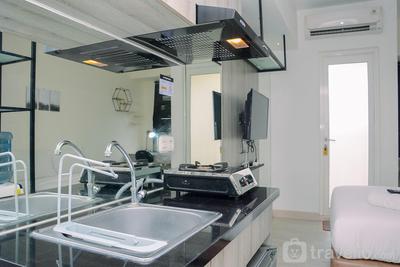 Apartemen Springlake Summarecon Bekasi - Best and Stylish Studio Unit Springlake Summarecon Apartment By Travelio