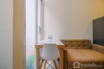 Apartemen Apple 1 Condovilla - Minimalist Loft Studio at Apple 1 Condovilla Apartment By Travelio