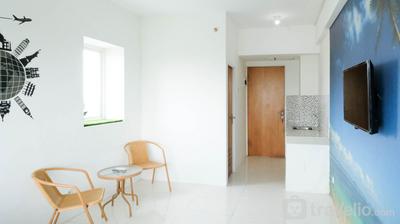 Apartemen Puncak Bukit Golf Surabaya - Studio Semi Furnished with AC at Puncak Bukit Golf Surabaya Apartment By Travelio