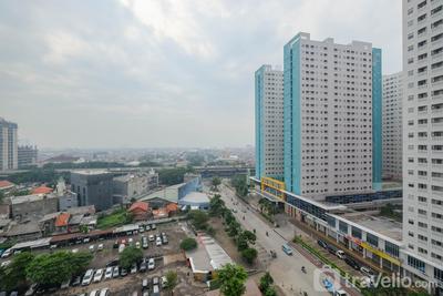Apartemen Green Pramuka City - 2BR Unfurnished Apartment Green Pramuka City with AC By Travelio