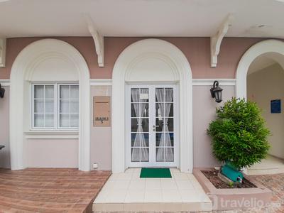 Guest House Vanya Park - Comfy Studio Guest House at Alesha Vanya Park (Sharing Bathroom) By Travelio