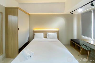 Homey and Well Furnished Studio Gateway Park LRT City Bekasi Apartment By Travelio