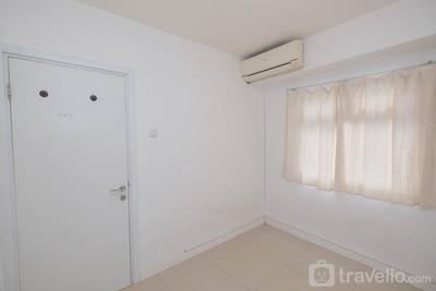 Apartemen Green Pramuka City - 2BR Unfurnished Apartment Green Pramuka City with AC By Travelio